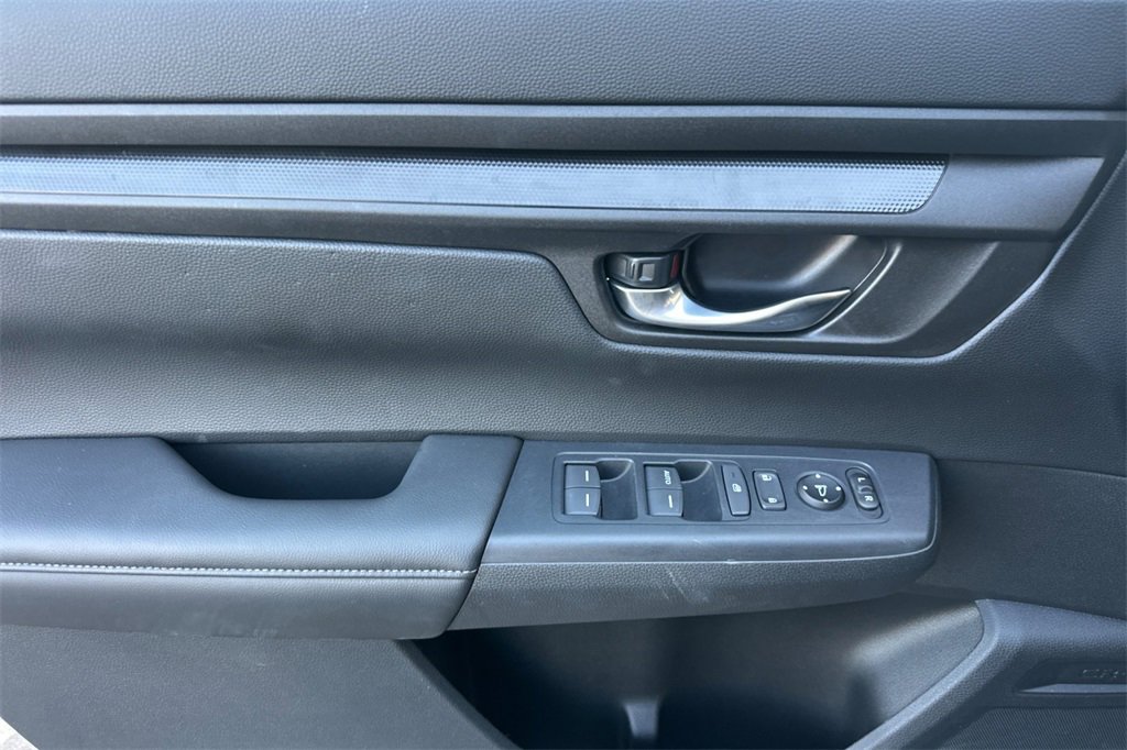 Certified 2025 Honda CR-V LX image 11
