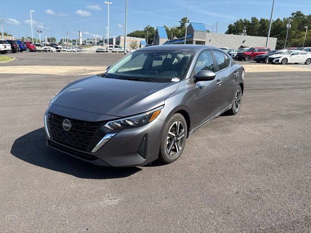 Used 2025 Nissan Sentra SV FWD image 3