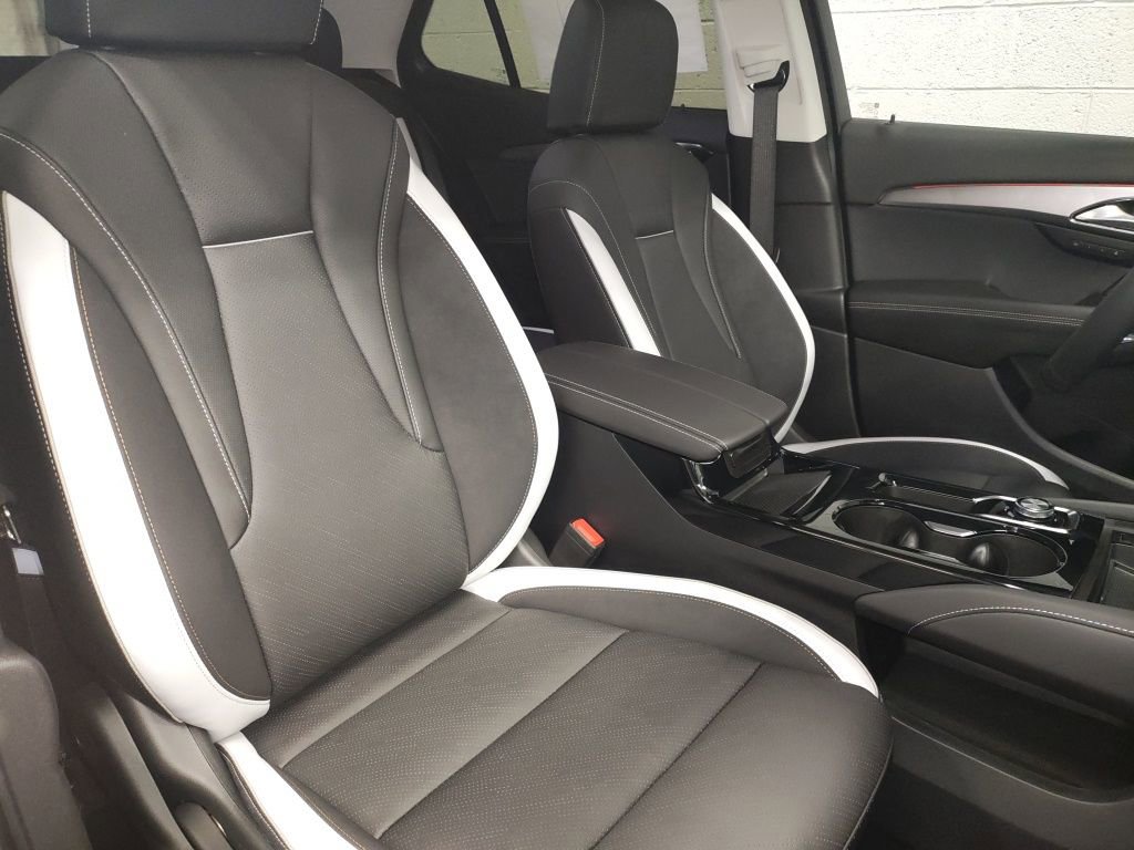 New 2026 Buick Envision Sport Touring AWD/4WD image 9