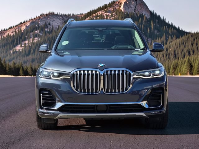 Used 2021 BMW X7 xDrive40i w/ Premium Package AWD/4WD image 3