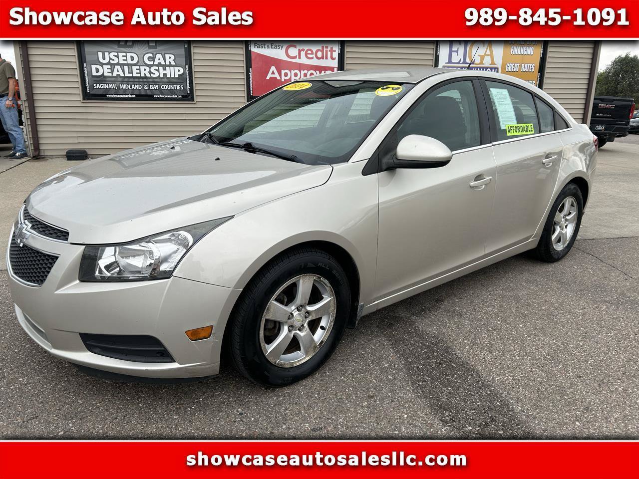 Used 2014 Chevrolet Cruze LT FWD image 1