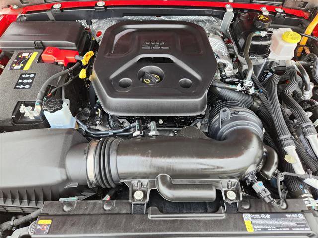 Certified 2025 Jeep Wrangler Sahara image 40