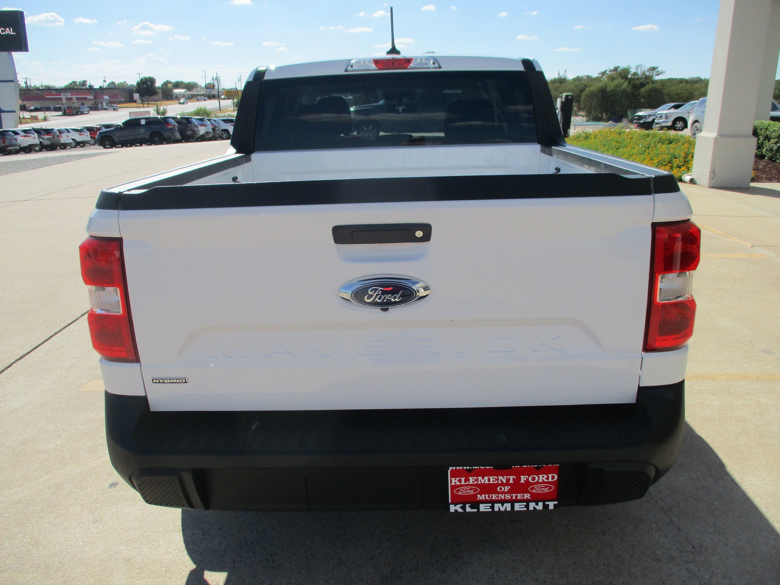 Used 2023 Ford Maverick XLT FWD image 6