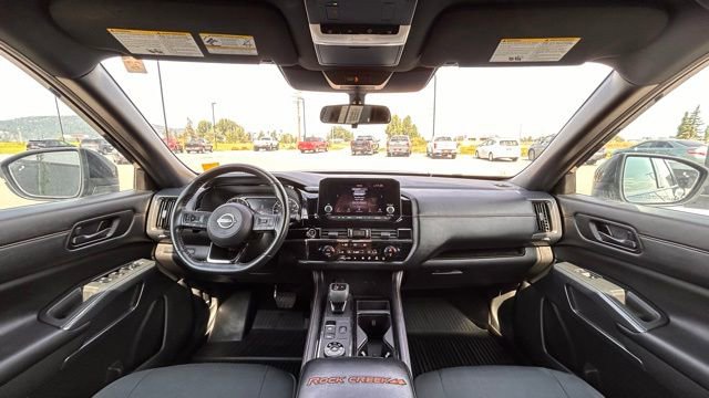 Used 2024 Nissan Pathfinder Rock Creek image 9