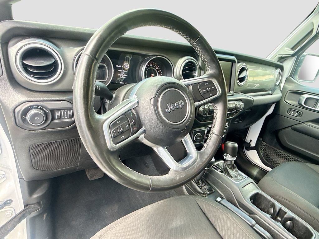 Used 2022 Jeep Wrangler Unlimited Sahara w/ LED Lighting Group AWD/4WD image 12