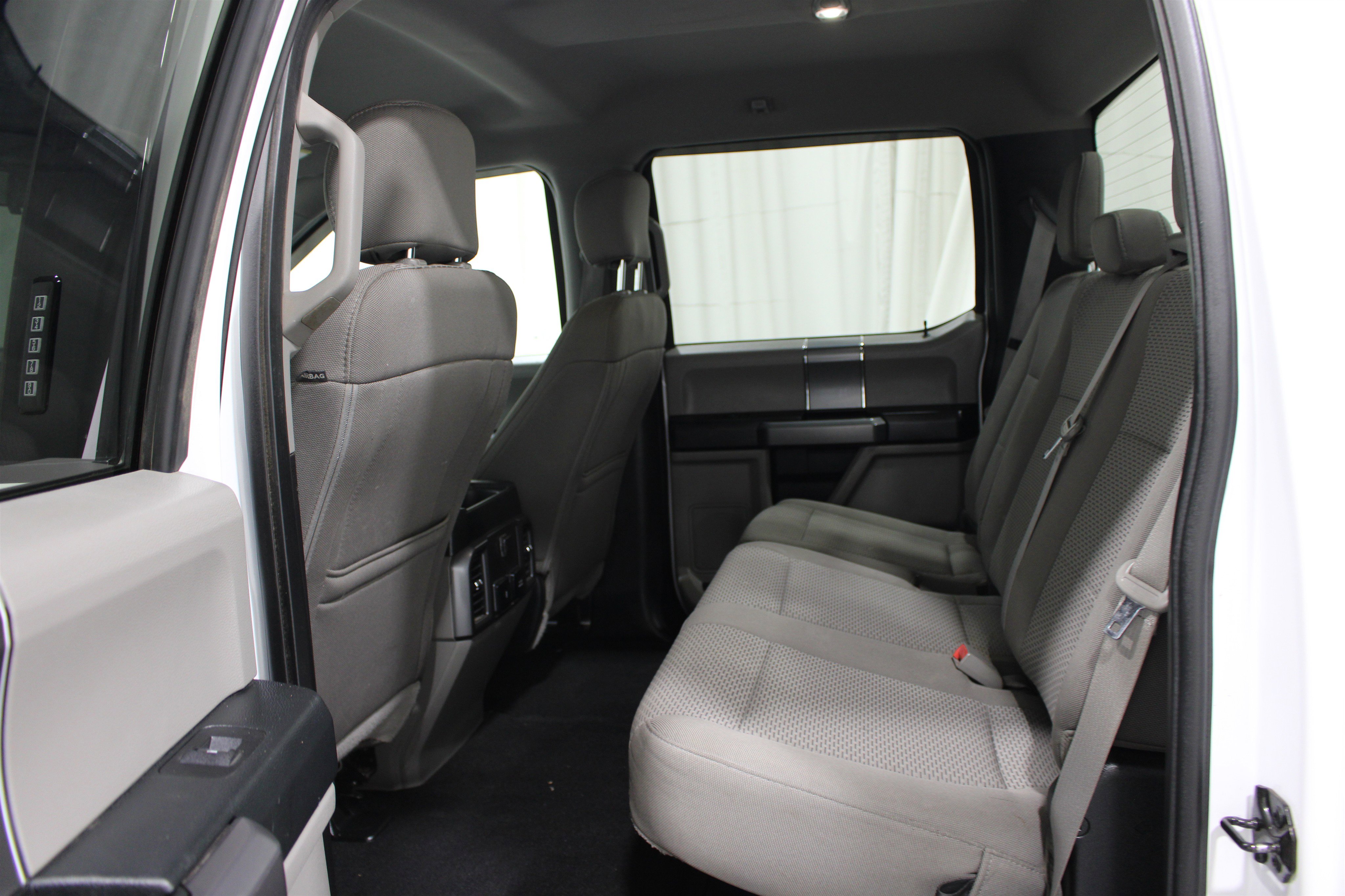 Used 2019 Ford F250 XLT w/ XLT Premium Package image 21