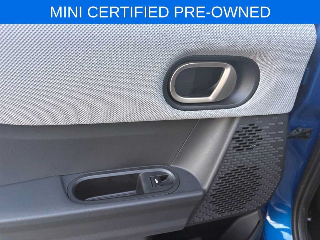 Certified 2025 MINI Cooper S FWD image 17