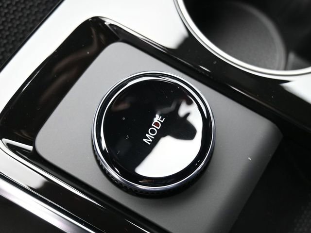 New 2026 Chevrolet Equinox LT w/ LPO, Floor Liner Package image 32