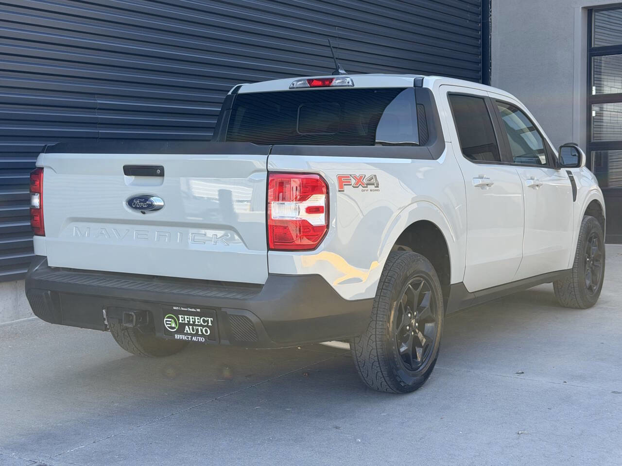 Used 2023 Ford Maverick Lariat w/ Equipment Group 500A Standard image 9