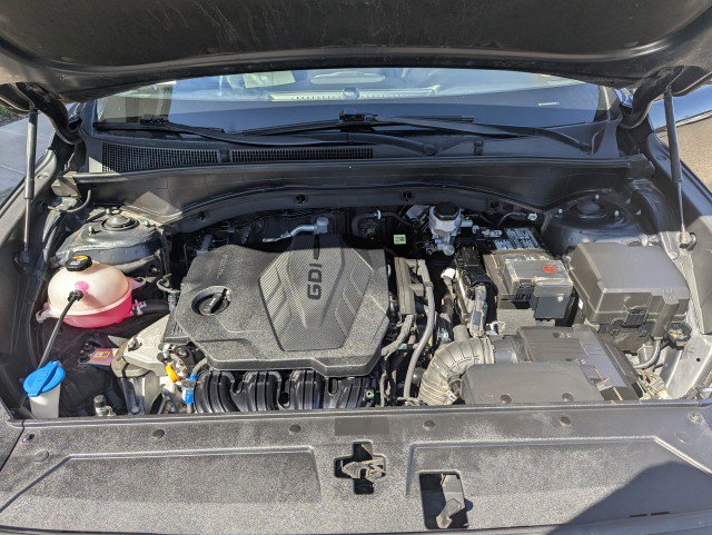 Used 2021 Hyundai Santa Fe SE AWD/4WD image 30