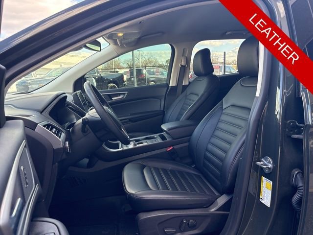 Used 2024 Ford Edge SEL w/ Convenience Package image 6