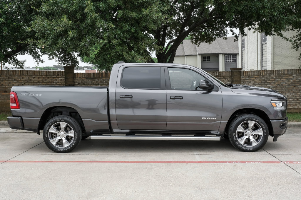 Used 2023 RAM 1500 Laramie AWD/4WD image 14