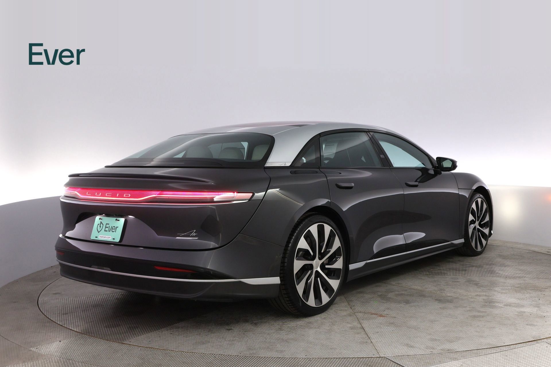 Used 2023 Lucid Air Touring AWD/4WD image 3