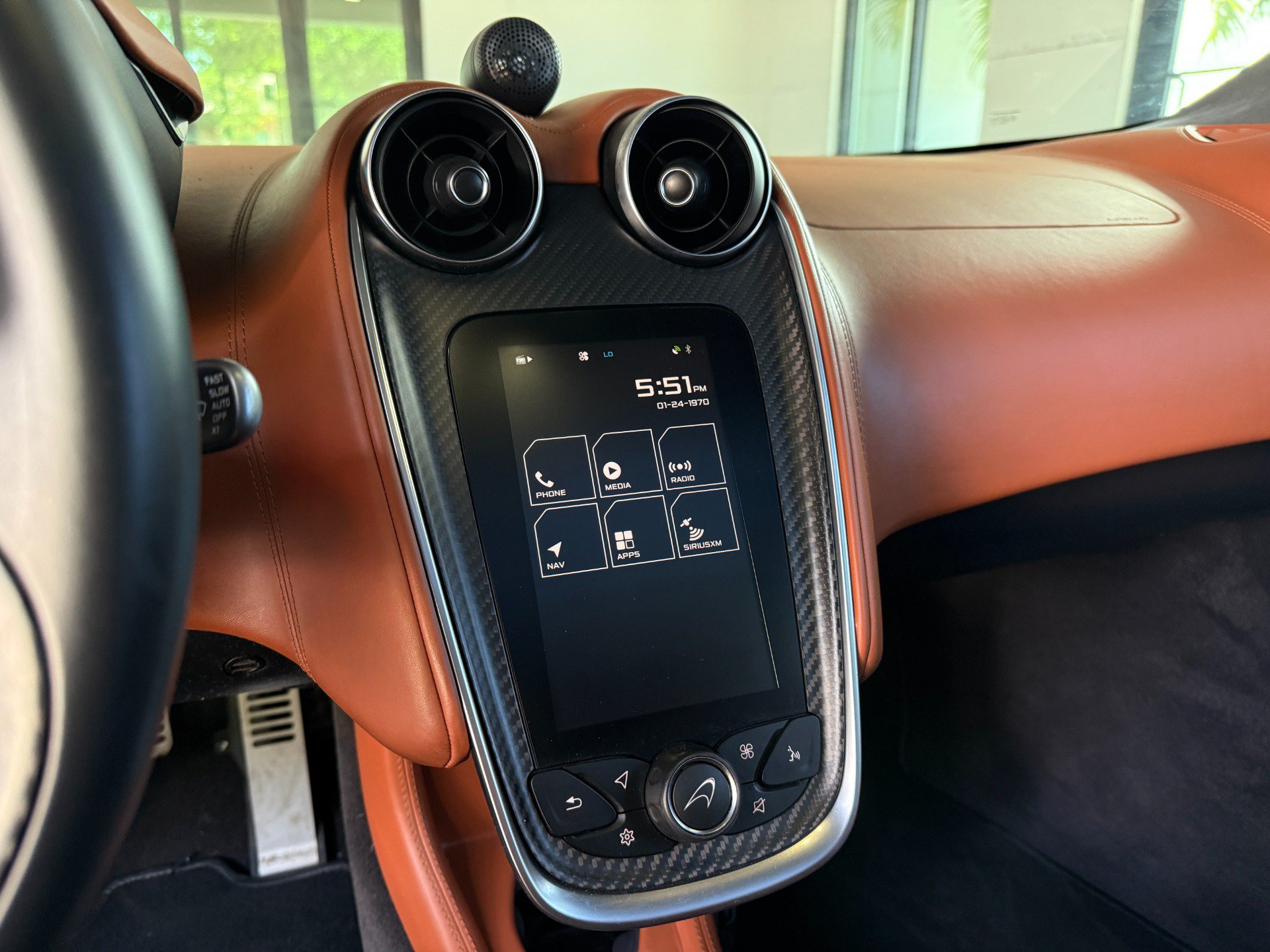 Used 2017 McLaren 570S RWD image 32