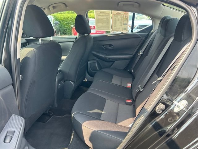 Used 2024 Nissan Sentra SV FWD image 15
