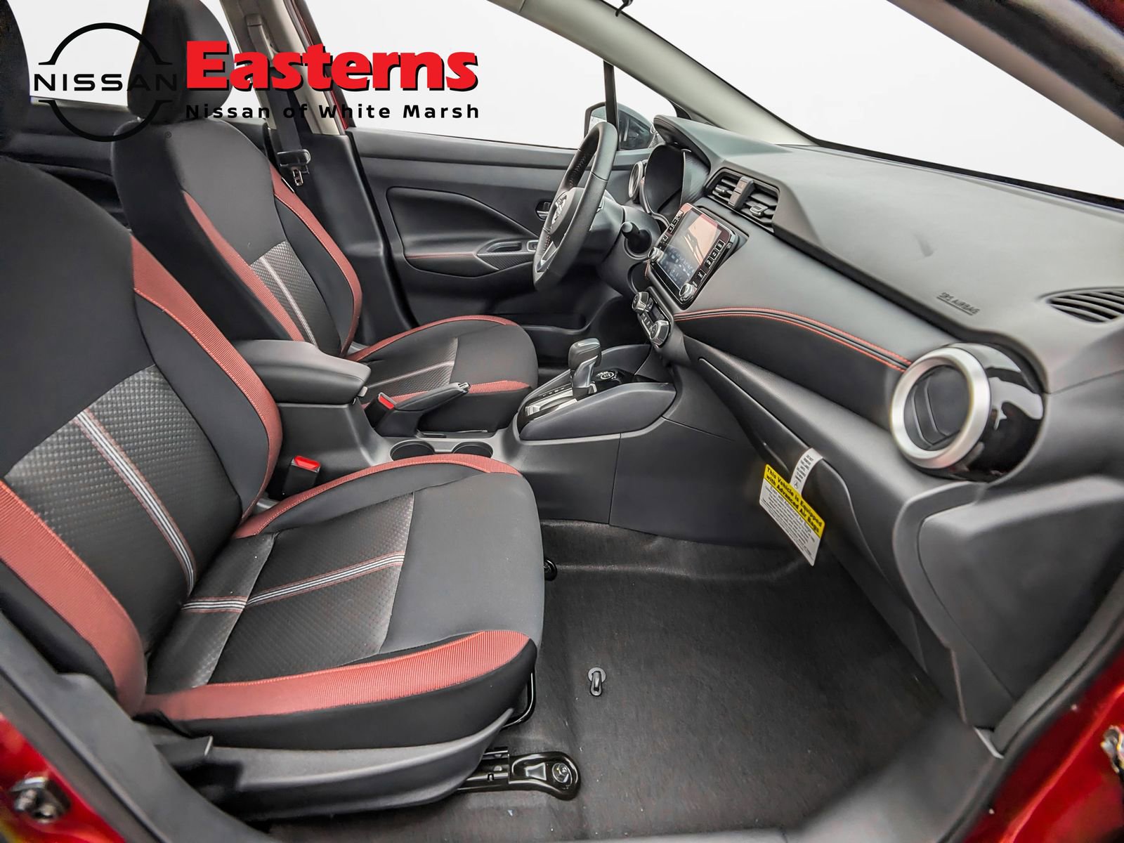 New 2025 Nissan Versa SR image 22