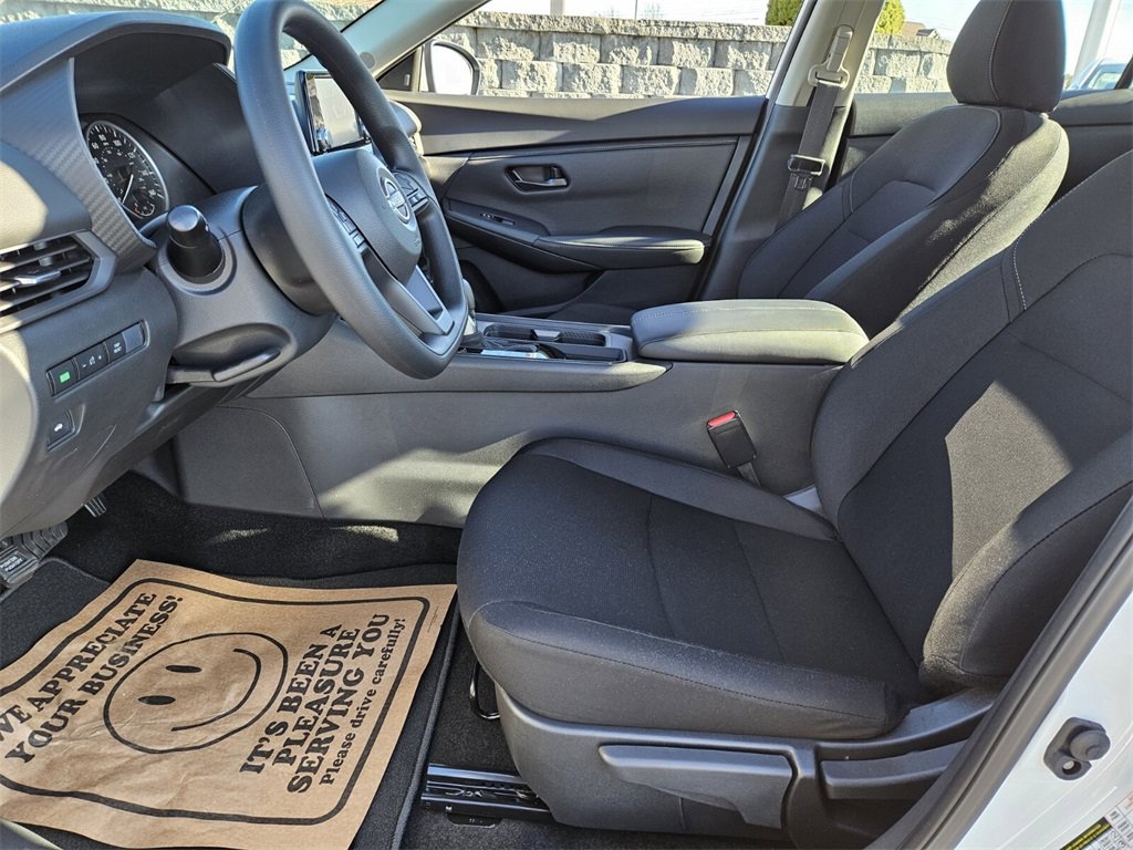 New 2025 Nissan Sentra S image 4