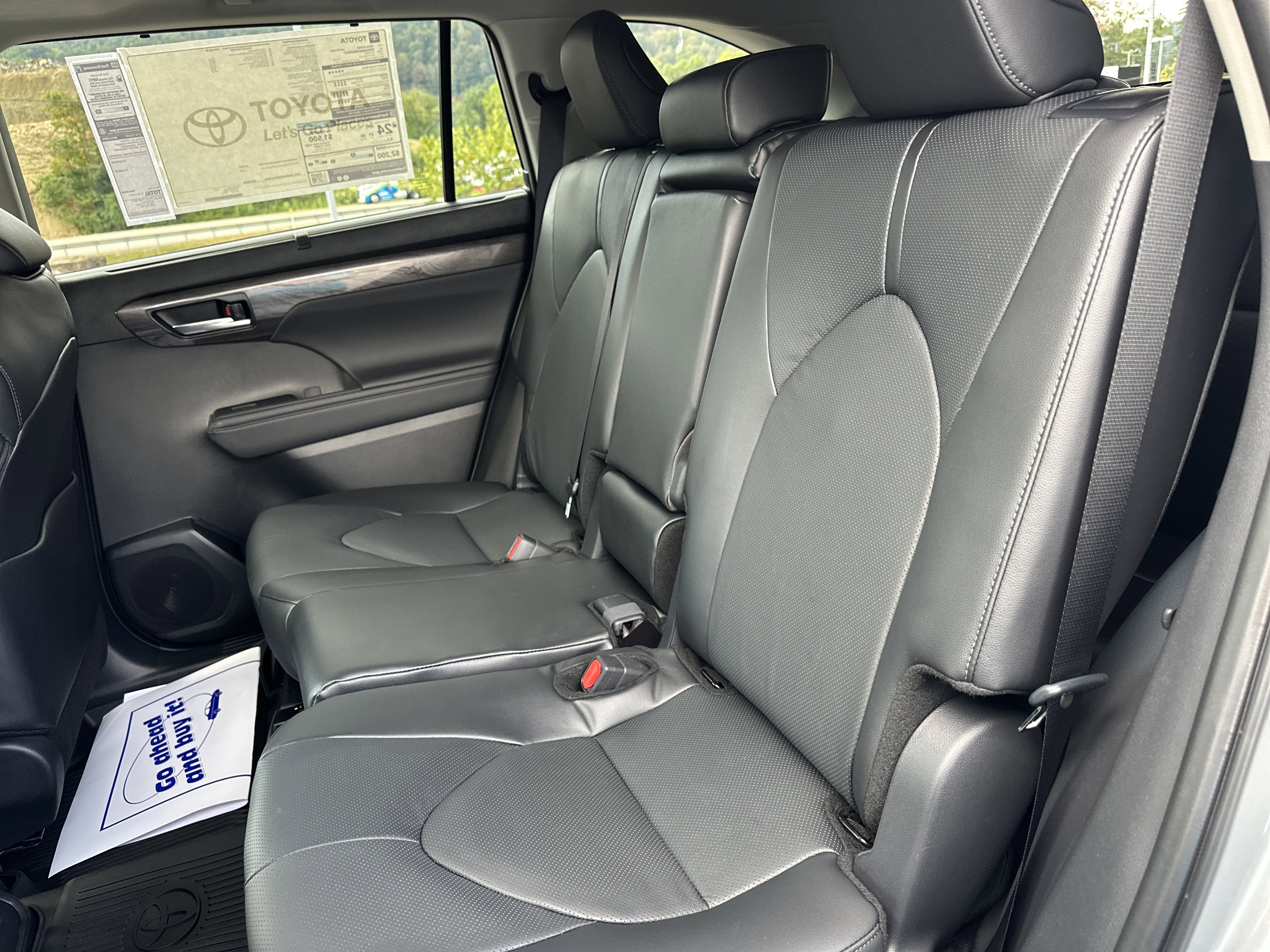 New 2025 Toyota Highlander Limited image 20