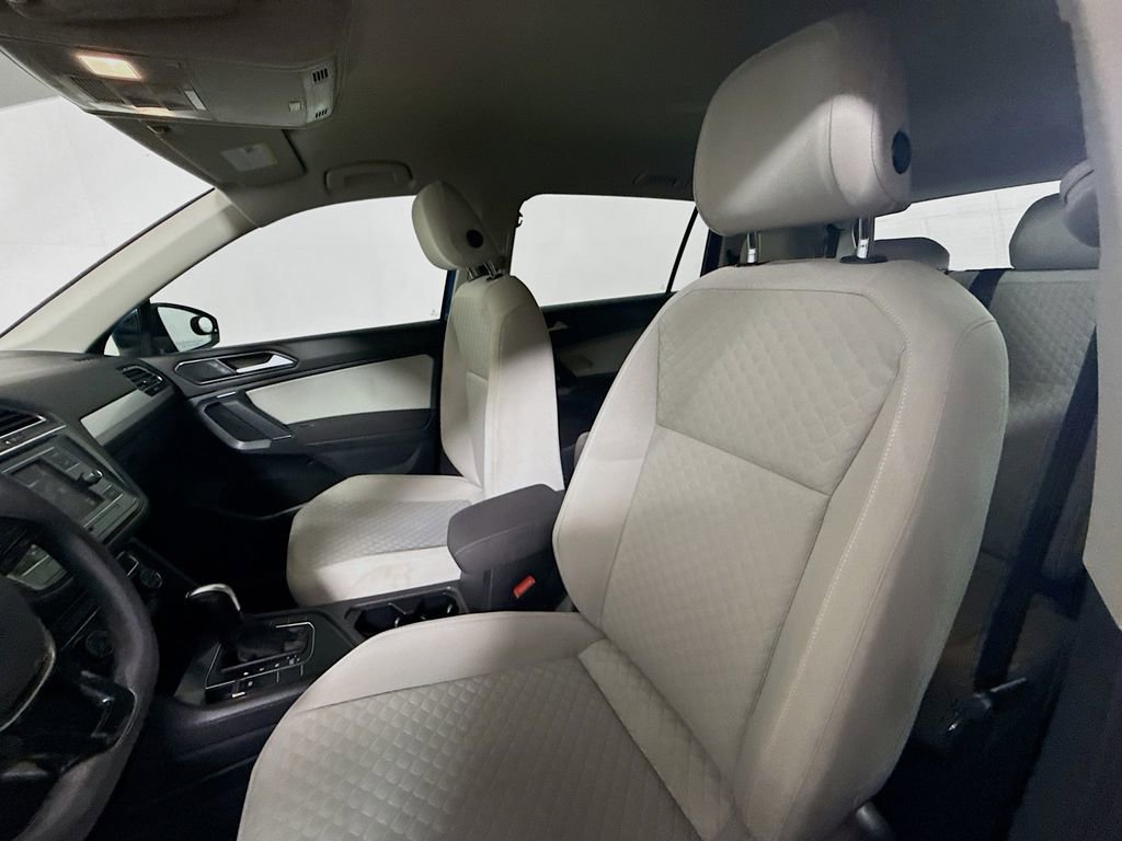 Used 2018 Volkswagen Tiguan S FWD image 19