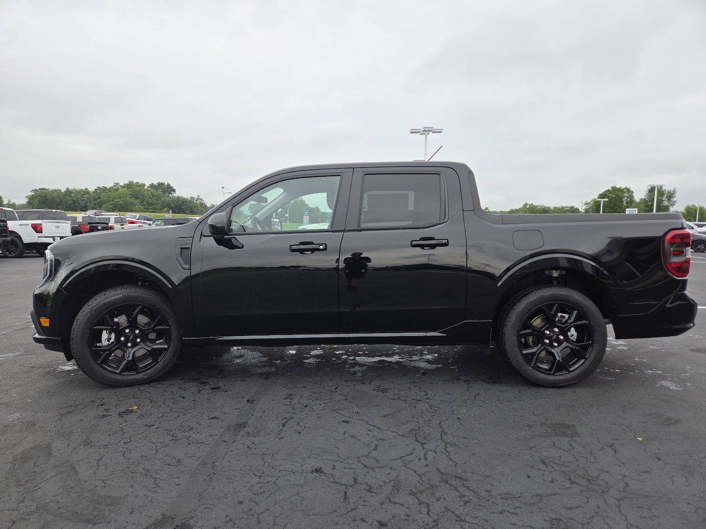 New 2026 Ford Maverick Lobo AWD/4WD image 16