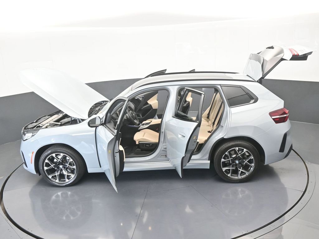 Used 2025 BMW X3 xDrive30i image 70