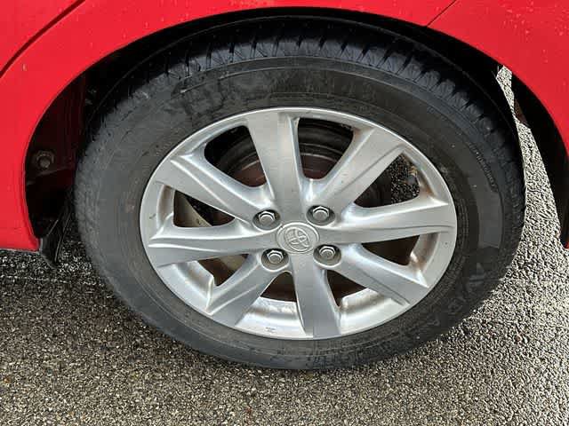 Used 2015 Toyota Yaris LE FWD image 5