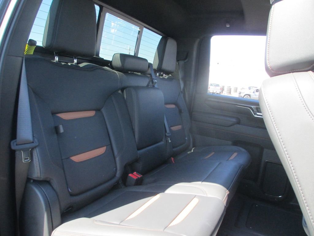 Used 2024 GMC Sierra 2500 AT4 w/ AT4 Premium Plus Package image 26