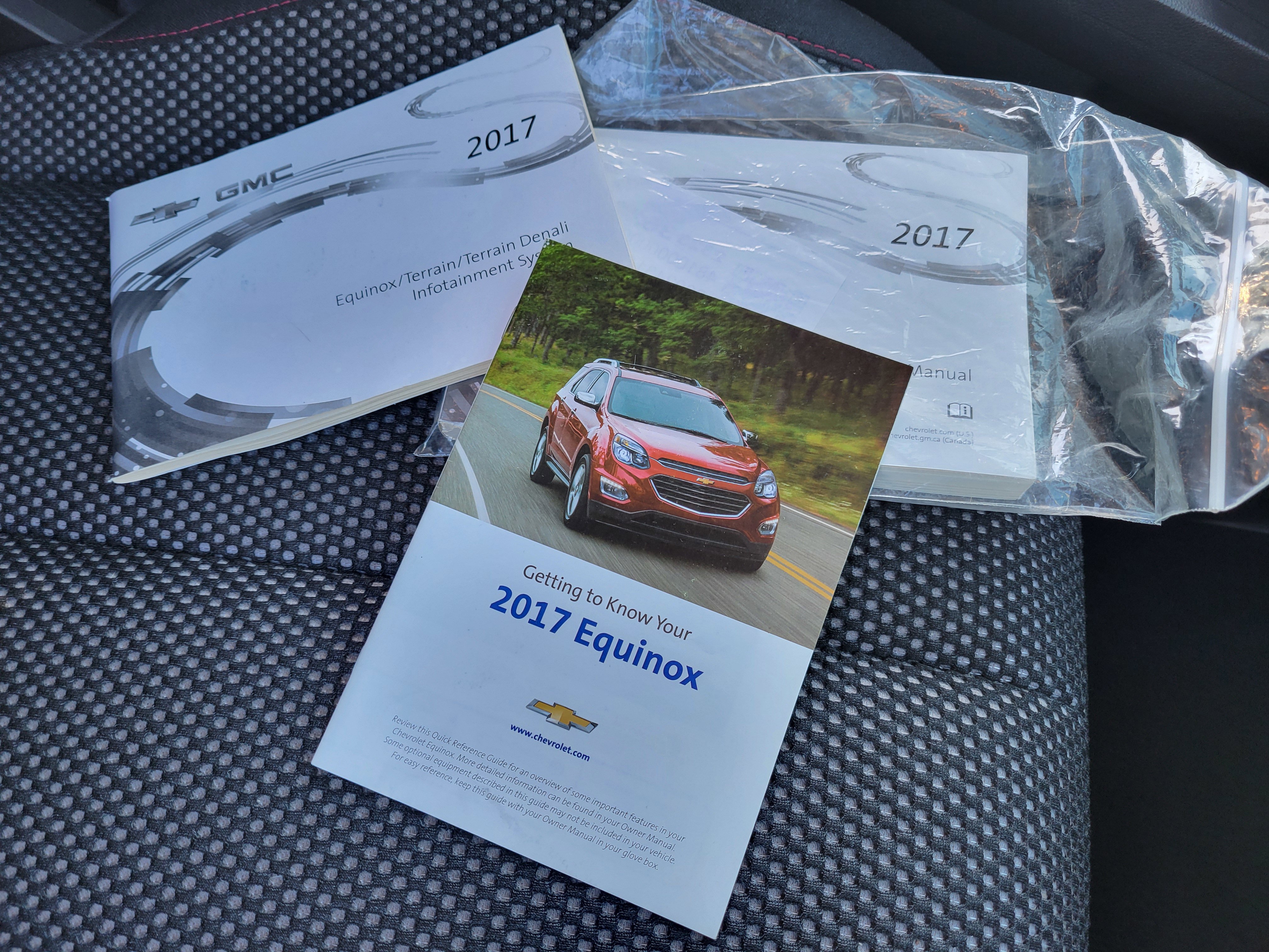 Used 2017 Chevrolet Equinox LT w/ Convenience Package FWD image 46
