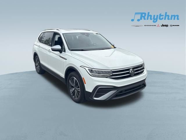 Used 2024 Volkswagen Tiguan Wolfsburg Edition FWD image 1