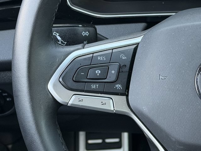 Used 2025 Volkswagen Jetta Sport FWD image 13