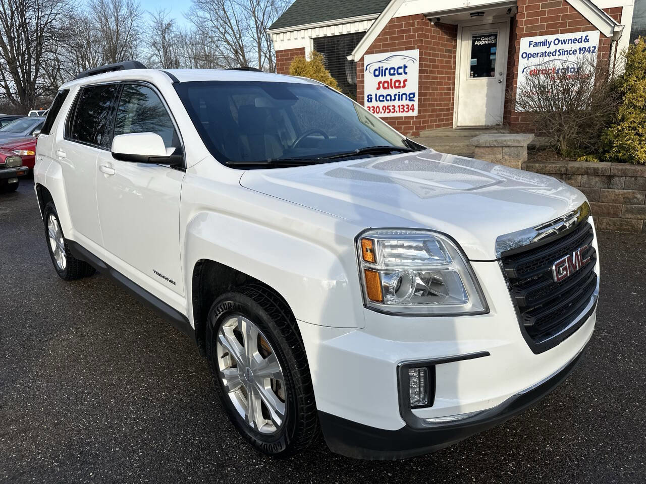 Used 2017 GMC Terrain SLE w/ Convenience Package FWD image 10