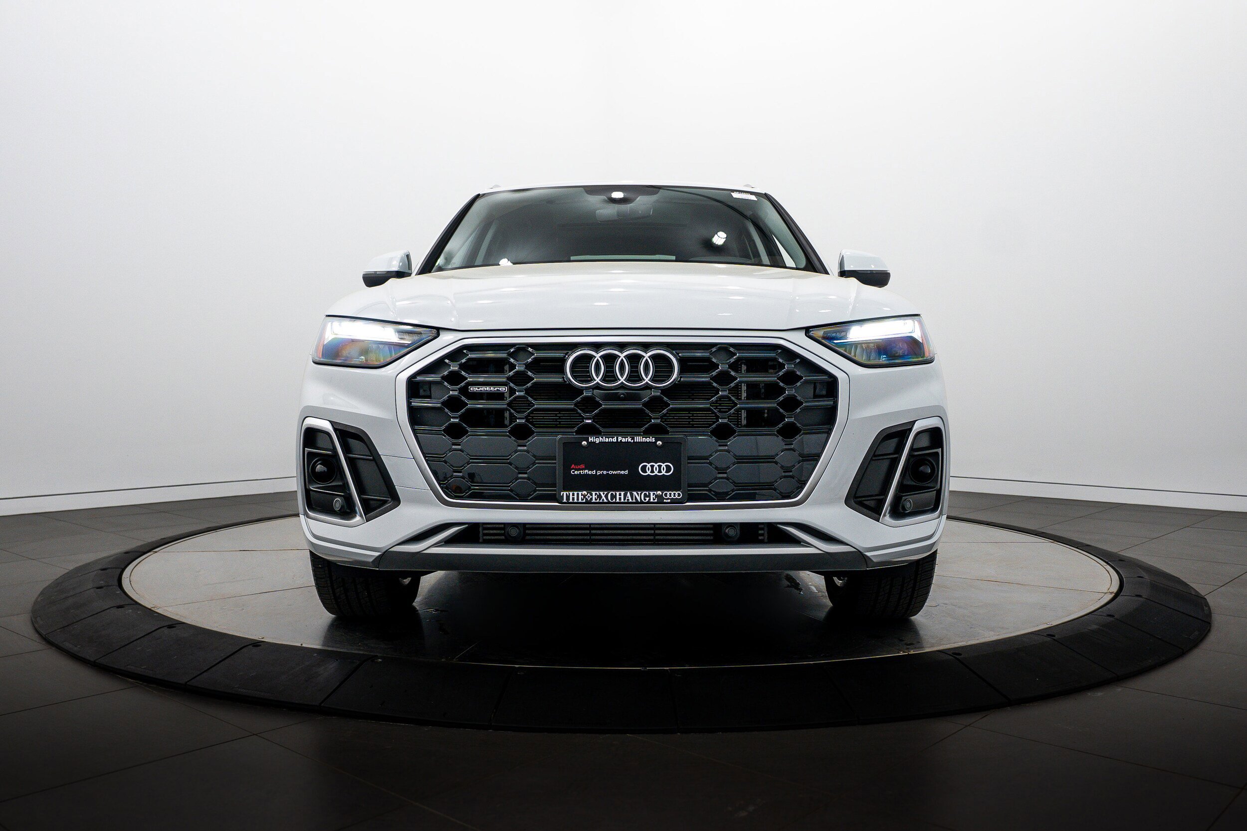 Certified 2024 Audi Q5 e Premium Plus AWD/4WD image 25