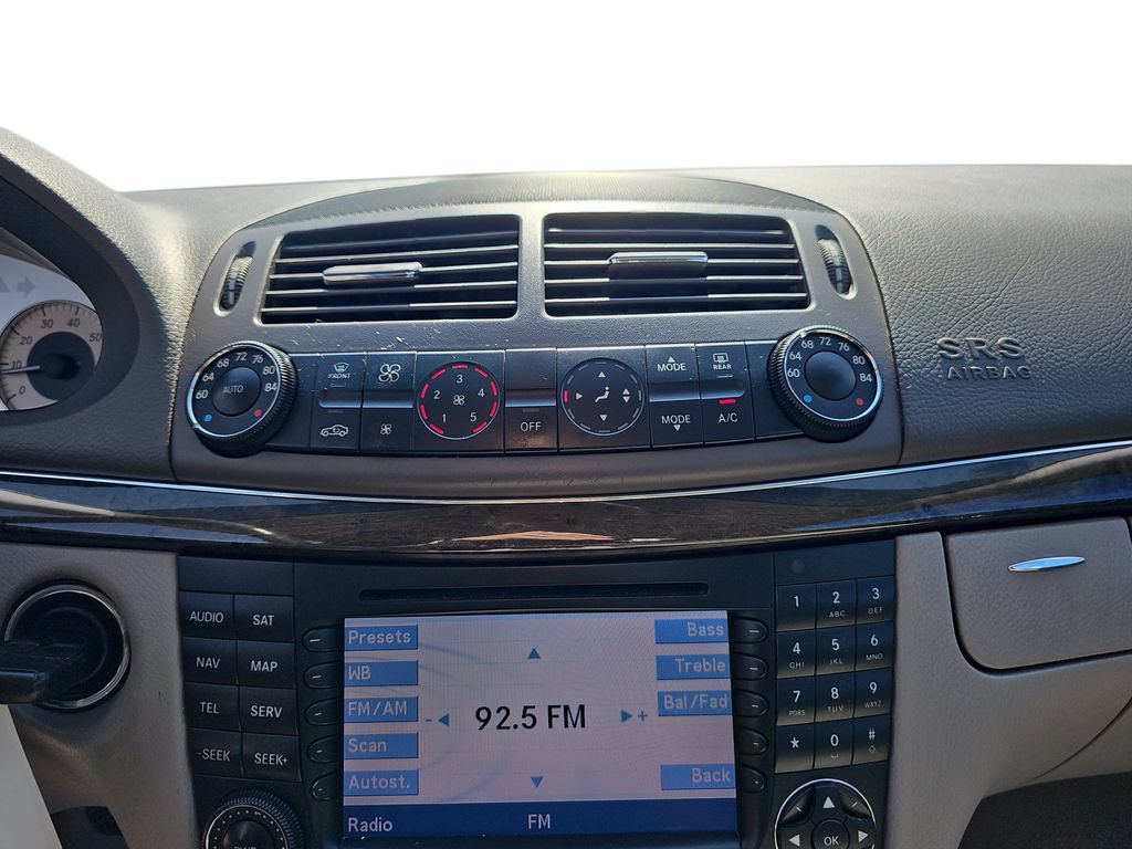 Used 2005 Mercedes-Benz E 320 Sedan image 23