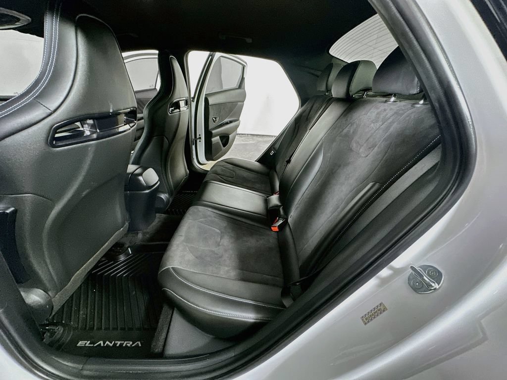 Used 2023 Hyundai Elantra N FWD image 14