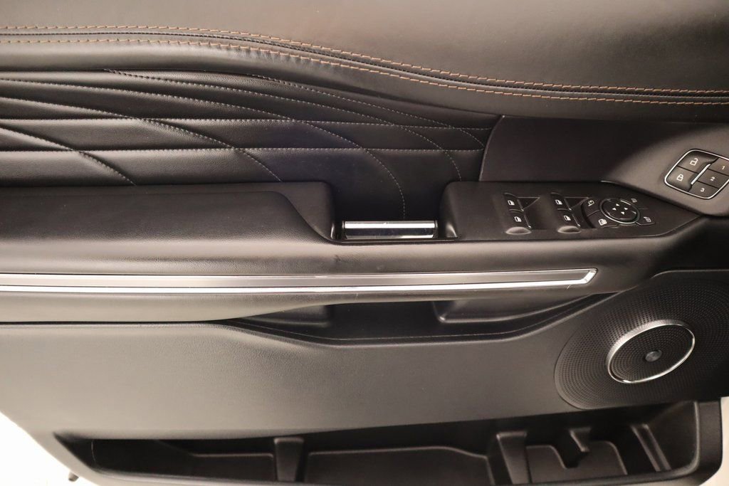 Used 2021 Ford Expedition Platinum AWD/4WD image 18