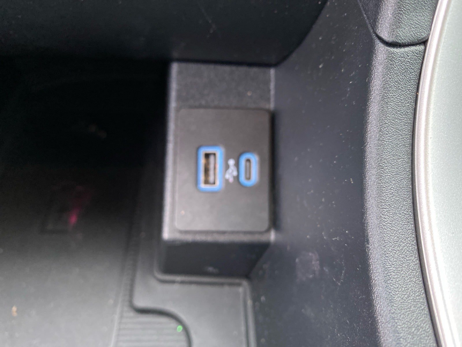 Used 2024 Ford Edge SEL w/ Convenience Package AWD/4WD image 14