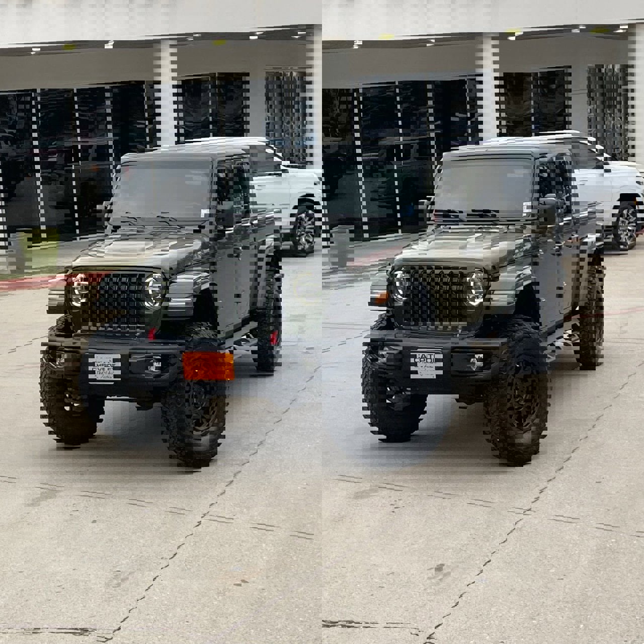 Used 2022 Jeep Gladiator Rubicon w/ LED Lighting Group image 9