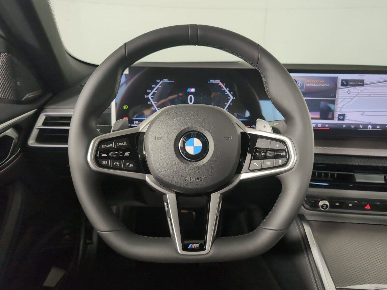 Used 2025 BMW 430i Convertible w/ M Sport Package image 12