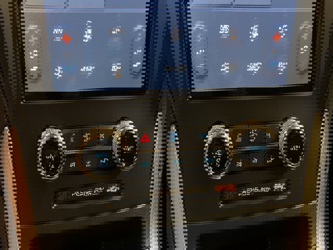 New 2024 Ford Edge SE image 19