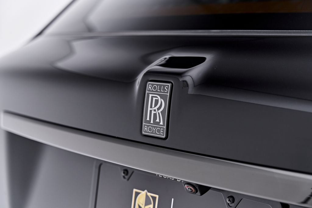 Used 2026 Rolls-Royce Cullinan Black Badge AWD/4WD image 25