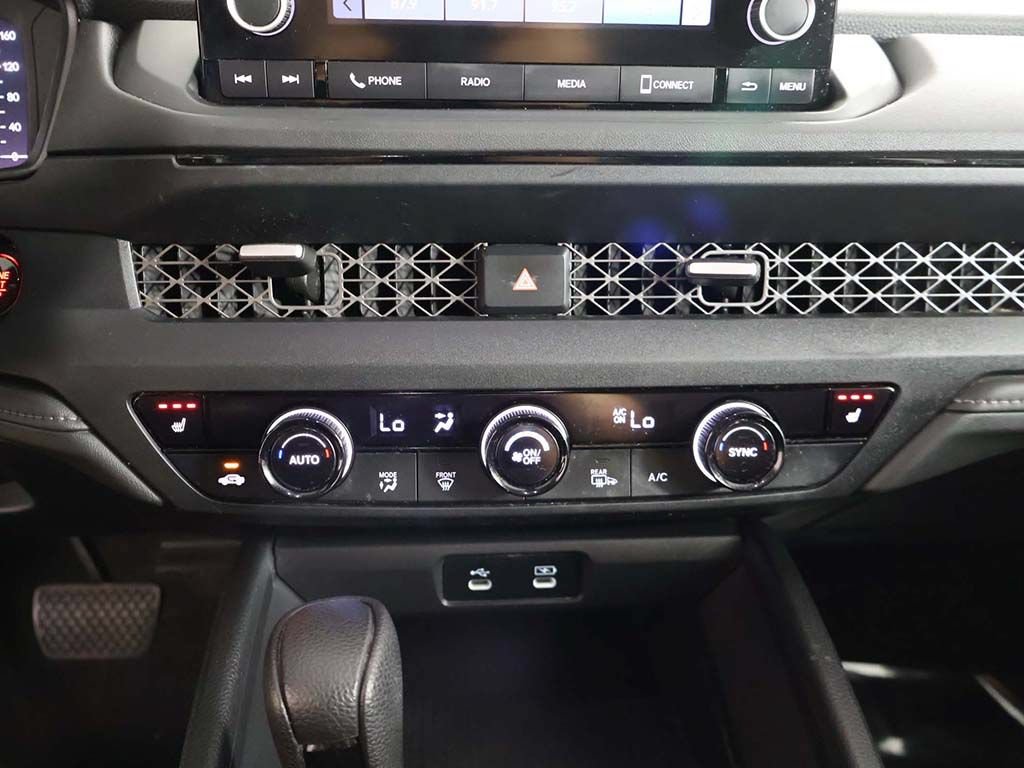 Used 2023 Honda Accord EX image 47
