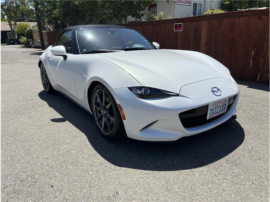 Used 2016 MAZDA MX-5 Miata Grand Touring