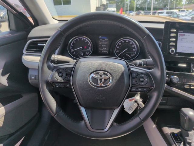 Used 2024 Toyota Camry SE FWD image 16