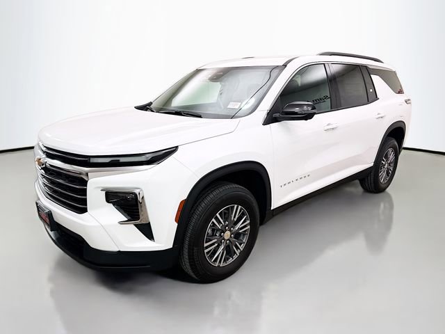 New 2026 Chevrolet Traverse LT w/ Driver Confidence Package image 3