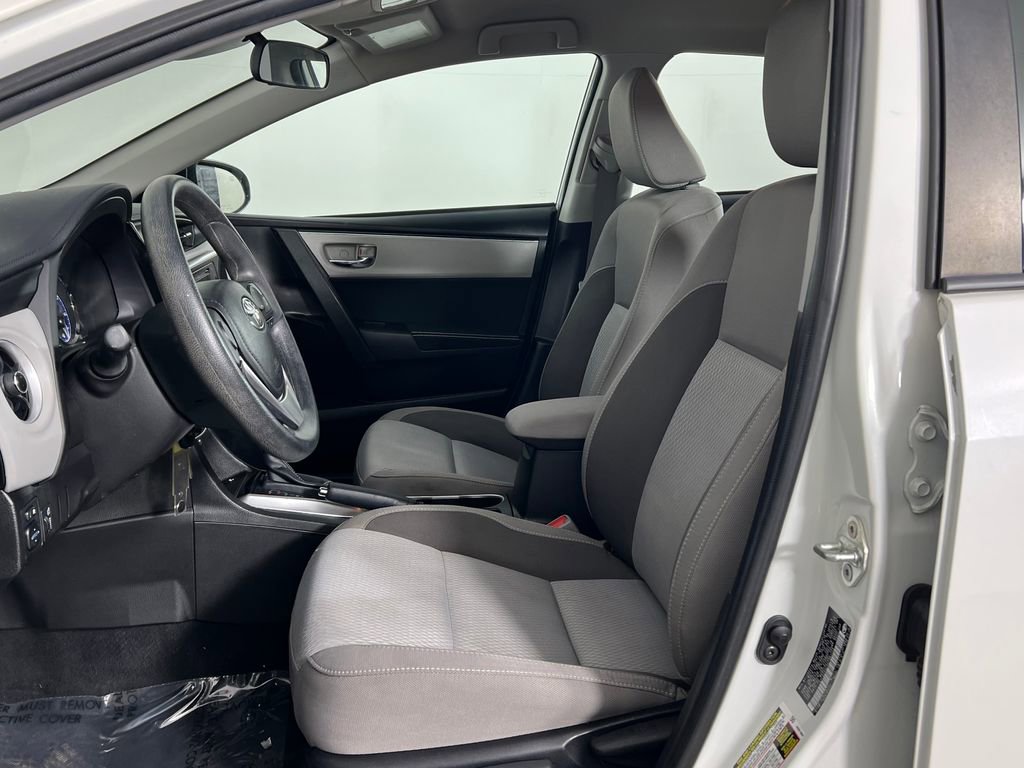 Used 2019 Toyota Corolla LE image 15