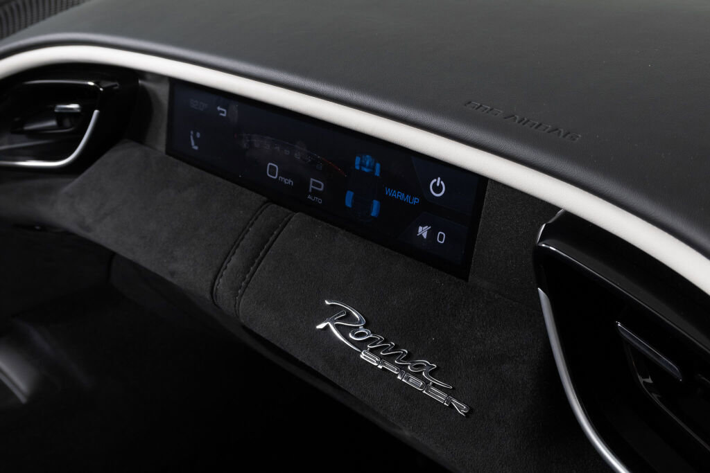 Certified 2024 Ferrari Roma Spider image 41