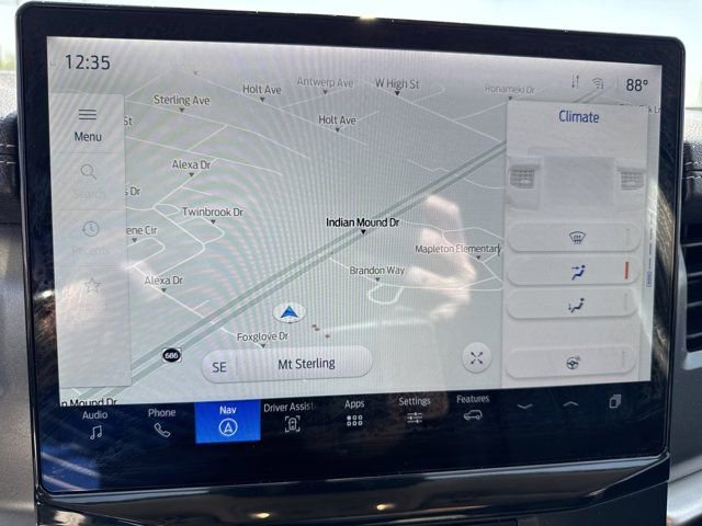 Used 2024 Ford Expedition XLT image 23