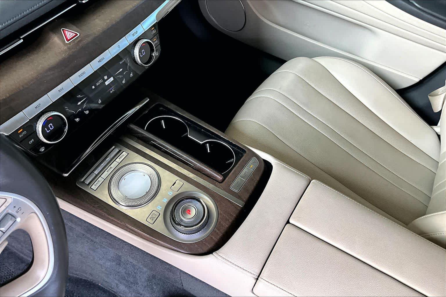 Used 2022 Genesis G80 2.5T w/ Prestige Package AWD/4WD image 17