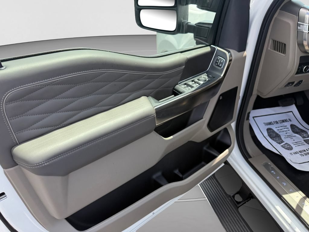 New 2026 Ford F250 Platinum AWD/4WD image 11