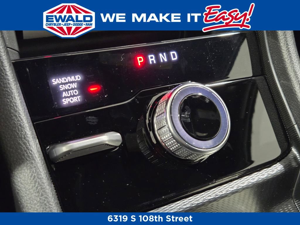 New 2025 Jeep Grand Cherokee Limited image 7